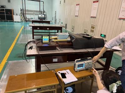 國內首款數字融合型高壓帶電顯示器研制成功，引領電氣設備智能化新浪潮